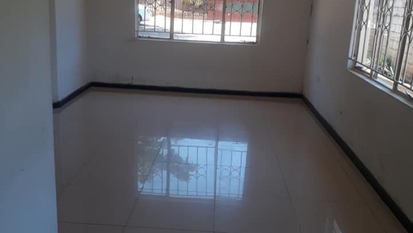 3-bedroom-flat-for-rent-in-avondale-big-8