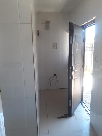 3-bedroom-flat-for-rent-in-avondale-big-9