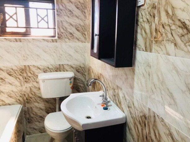 2-bedroom-flat-for-rent-in-meanwood-ndeke-big-6