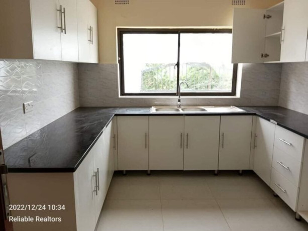 3-bedroom-house-for-rent-in-chalala-big-5