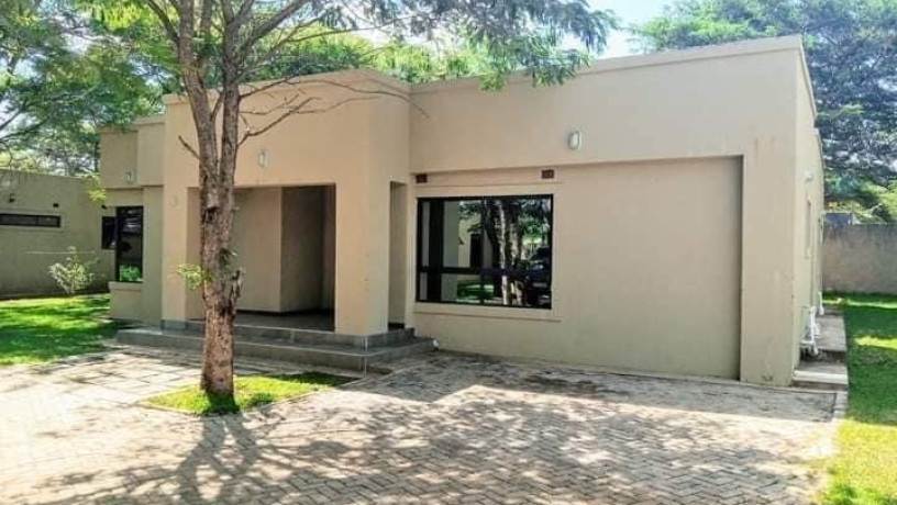 3-bedroom-flat-for-rent-in-makeni-big-6