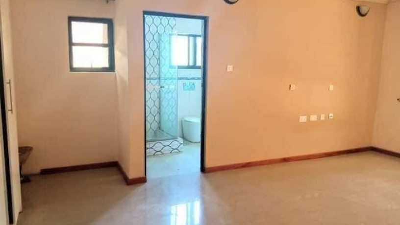 3-bedroom-flat-for-rent-in-makeni-big-7