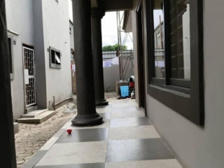 3 Bedroom Flat For Rent in Chainama