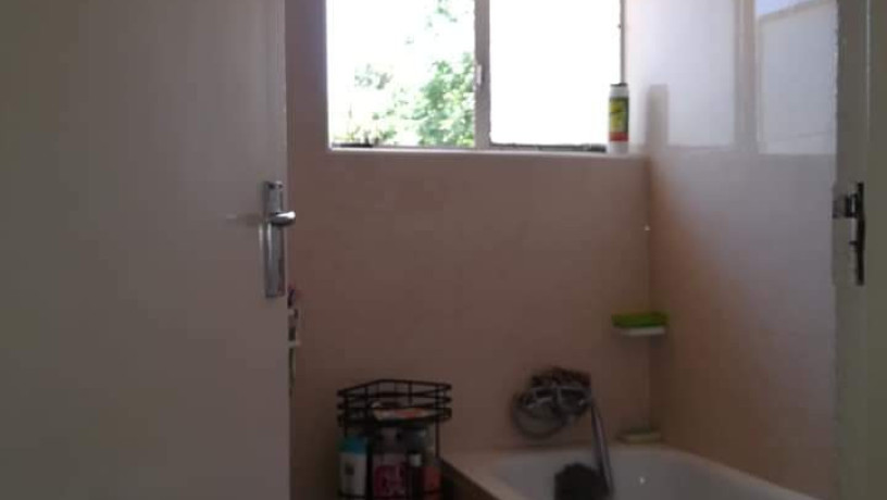 2-bedroom-flat-for-rent-in-rhodespark-big-6