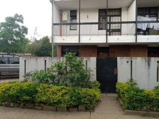 3 Bedroom Flat For Rent In Northmead