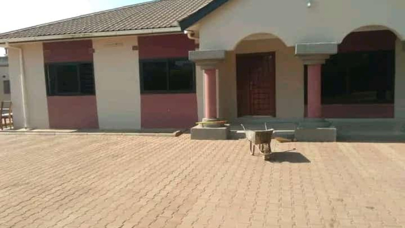 3-bedroom-flat-for-rent-in-makeni-bonaventure-big-0