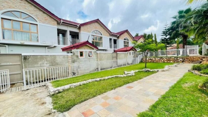 3-bedroom-flat-for-rent-in-woodlands-big-8