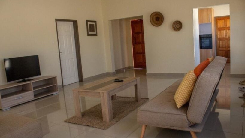 3-bedroom-flat-for-rent-in-ibex-hill-big-6