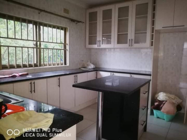 2-bedroom-flat-for-rent-in-chalala-big-1