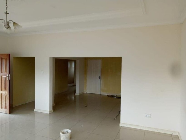 3-bedroom-flat-for-rent-in-salama-park-big-4
