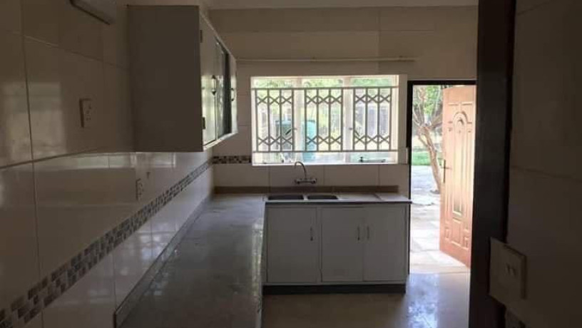 3-bedroom-house-for-rent-in-rhodespark-big-3