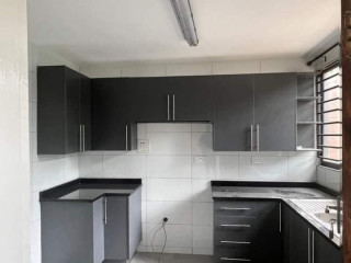 3 Bedroom Flat For Rent In Rhodespark