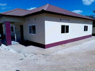 3 Bedroom House For Rent In Mass Media