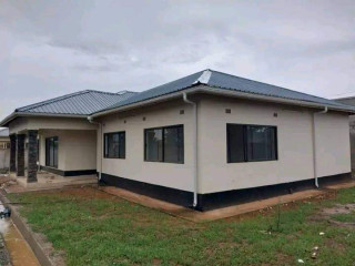 3 Bedroom House For Rent In Makeni