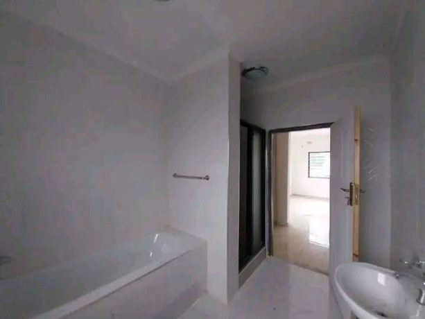 3-bedroom-house-for-rent-in-makeni-big-8