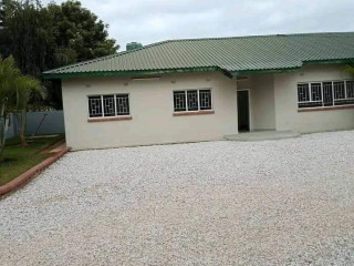 3-bedroom-flat-for-rent-in-makeni-bonaventure