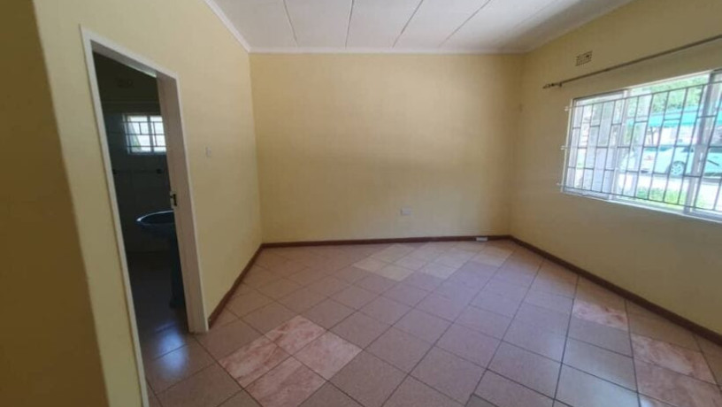 3-bedroom-flat-for-rent-in-roma-big-6