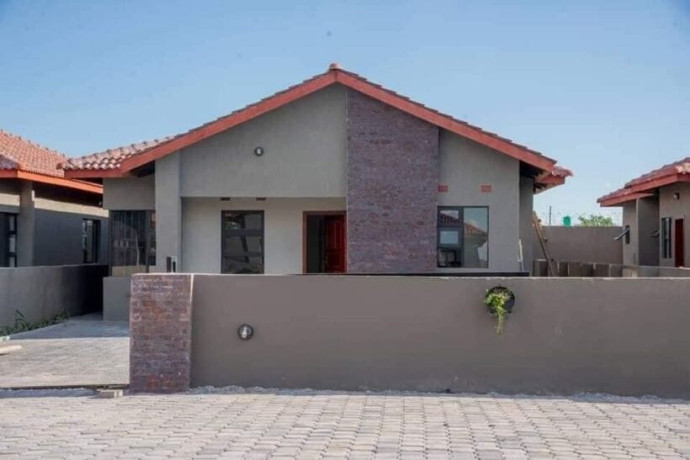 3-bedroom-flat-for-rent-in-chalala-big-3