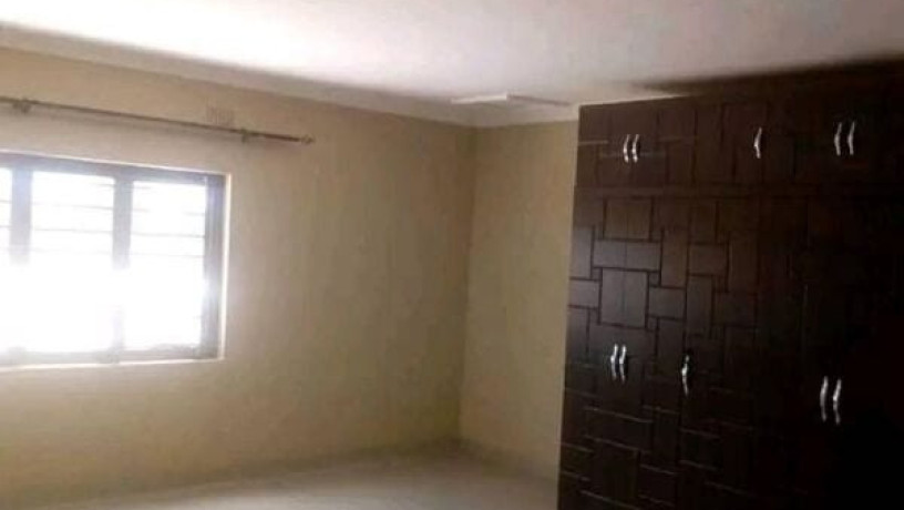 2-bedroom-flat-for-rent-in-woodlands-big-4