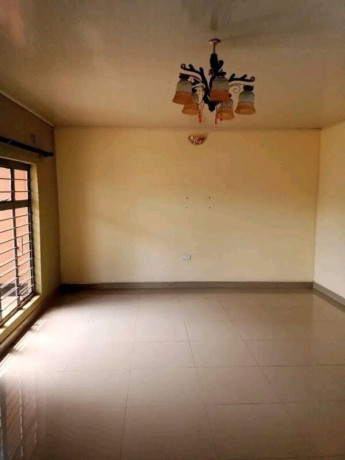 2-bedroom-flat-for-rent-in-lilayi-big-5