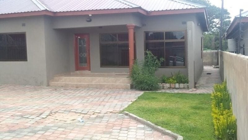 3-bedroom-house-for-rent-in-ibex-hill-big-0