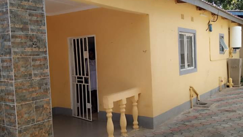 2-bedroom-house-for-rent-in-makeni-big-0