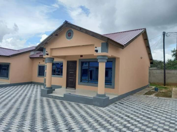 3-bedroom-flat-for-rent-in-kasupe-big-0
