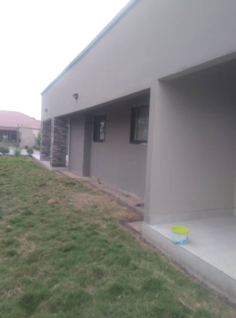 3-bedroom-house-for-rent-in-silverest-big-5
