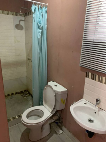 3-bedroom-flat-for-rent-in-silverest-big-6