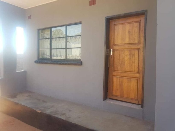 2-bedroom-flat-for-rent-in-ellain-britel-livingstone-big-1