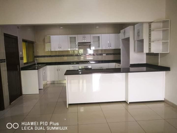3-bedroom-flat-for-rent-in-roma-park-big-6