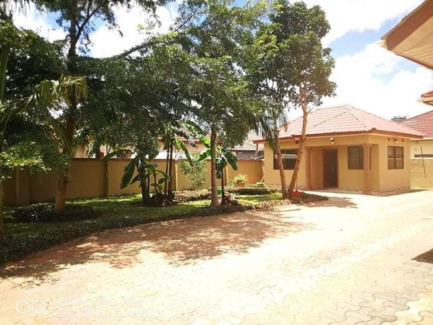 1-bedroom-cottage-for-rent-in-ibex-meanwood-big-5