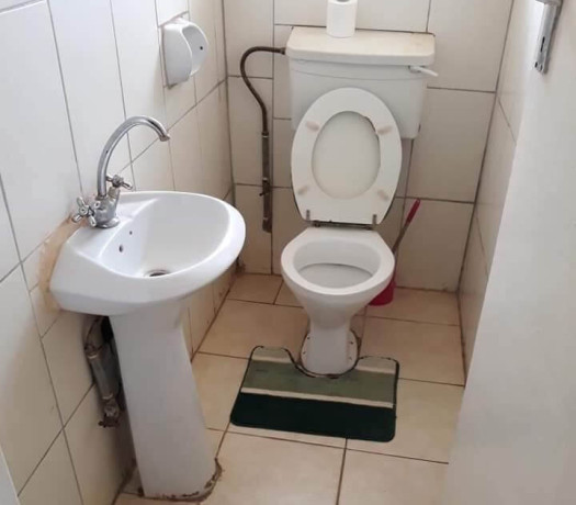 2-bedroom-house-for-rent-in-chamba-valley-big-4