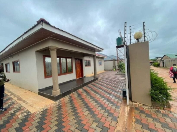 3-bedroom-house-for-rent-in-chelston-big-0
