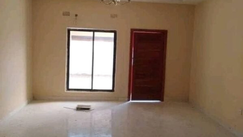 3-bedroom-flat-for-rent-in-new-kasama-big-6