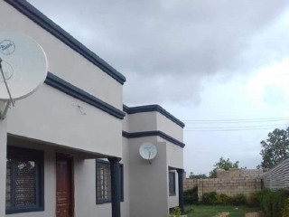 2 Bedroom Semi-Detached Flats For Rent In Lilayi Mimosa Area