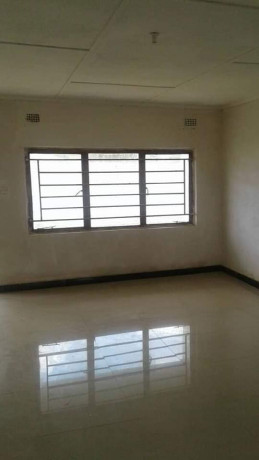 2-bedroom-semi-detached-flats-for-rent-in-lilayi-mimosa-area-big-1