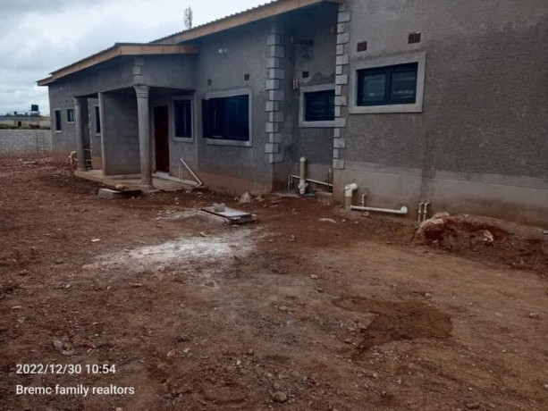 3-bedroom-flat-for-rent-in-chalala-big-2