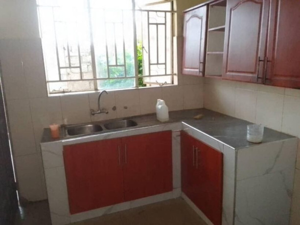 3-bedroom-flat-for-rent-in-chalala-big-2