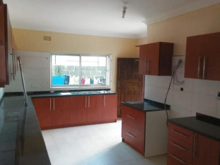 2 Bedroom Flat For Rent in Mass Media