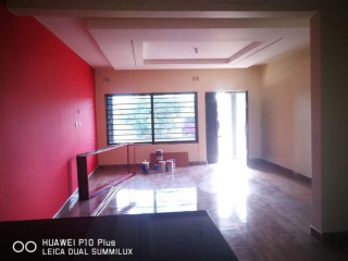 2 Bedroom Flat For Rent in Waterfalls