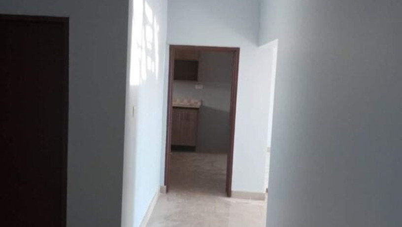 2-bedroom-flat-for-rent-in-chalala-big-4