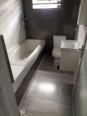 3-bedroom-flat-for-rent-in-chalala-big-6