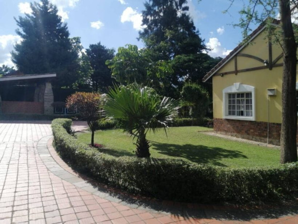 2-bedroom-flat-for-rent-in-olympia-big-0