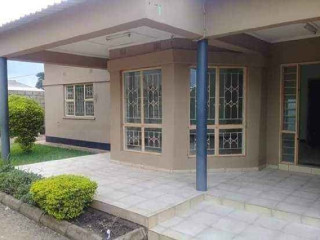 2 Bedroom Flat For Rent in Nyumba Yanga