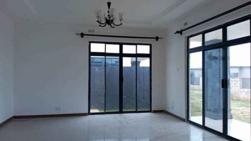 3-bedroom-flat-for-rent-in-ibex-hill-big-1