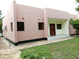 3 Bedroom Flat For Rent In Chalala