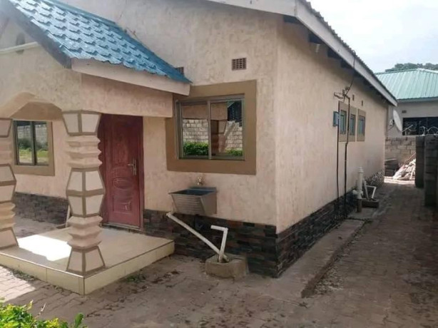 3-bedroom-house-for-rent-in-waterfalls-big-8