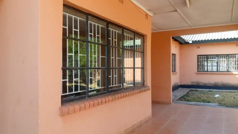 4-bedroom-house-for-rent-in-munali-big-1