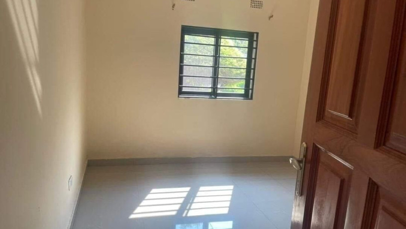 3-bedroom-flat-for-rent-in-kalundu-big-2